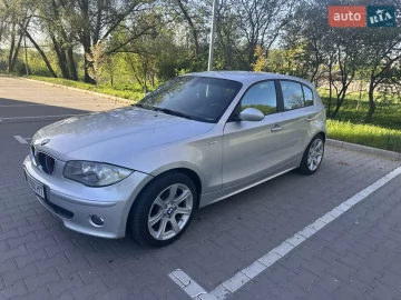 Авто BMW 1 Series 2006 № 7655628