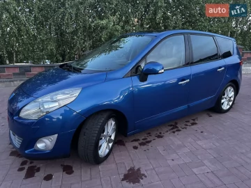 Авто Renault Grand Scenic 2010 № 7655689