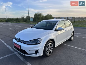 Авто Volkswagen E-Golf 2016 № 7655795