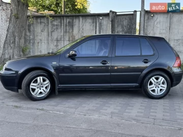 Авто Volkswagen Golf 2001 № 7655859
