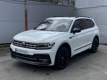 Авто Volkswagen Tiguan 2021 № 7655878
