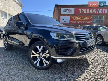 Авто Volkswagen Touareg 2015 № 7655906