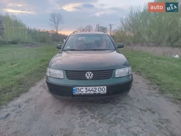 Авто Volkswagen Passat 1999 № 7655915