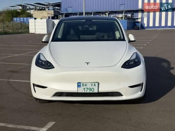 Авто Tesla Model Y 2024 № 7655968