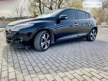 Авто Renault Megane 2010 № 7656006