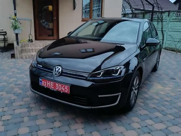 Авто Volkswagen E-Golf 2016 № 7656021