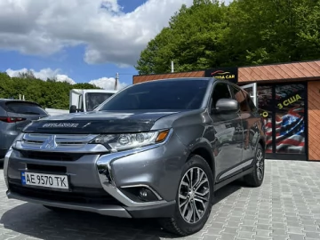 Авто Mitsubishi Outlander 2017 № 7656048