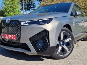 Авто BMW Ix 2023 № 7656075
