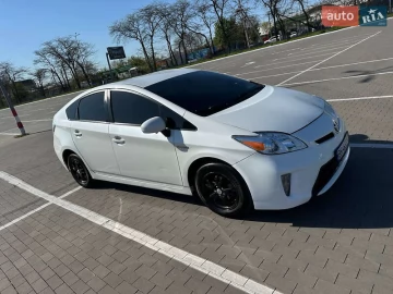 Авто Toyota Prius 2013 № 7656153