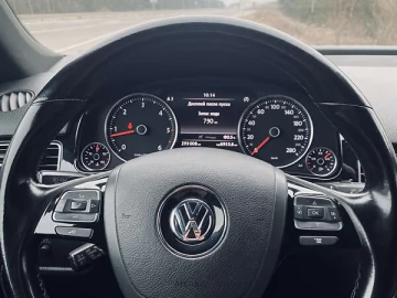 Авто Volkswagen Touareg 2011 № 7656184