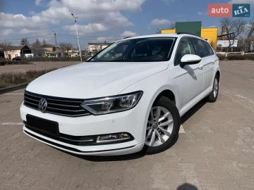 Авто Volkswagen Passat 2018 № 7656376