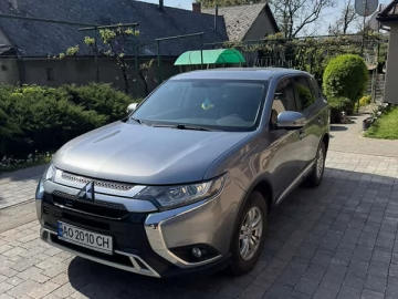 Авто Mitsubishi Outlander 2019 № 7656392