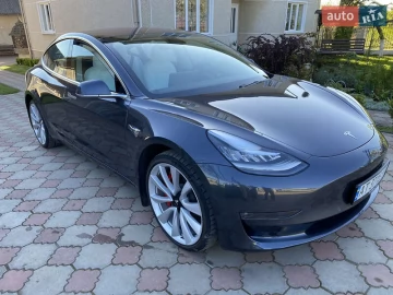 Авто Tesla Model 3 2018 № 7656395