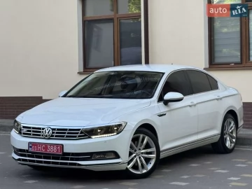 Авто Volkswagen Passat 2019 № 7656399