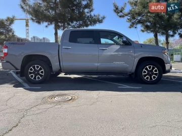 Авто Toyota Tundra 2017 № 7656422