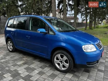 Авто Volkswagen Touran 2005 № 7656497
