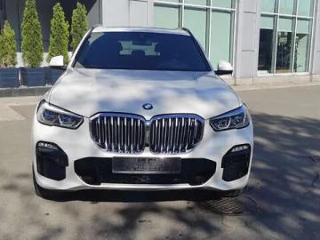 Авто BMW X5 2018 № 7656664