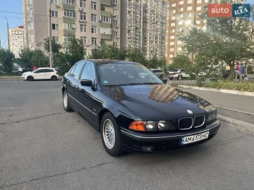 Авто BMW 5 Series 1999 № 7656713