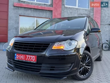 Авто Volkswagen Touran 2009 № 7656804