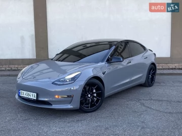 Авто Tesla Model 3 2019 № 7656926