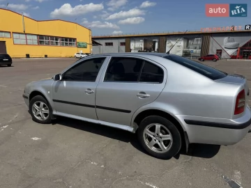 Авто Skoda Octavia 2002 № 7657047