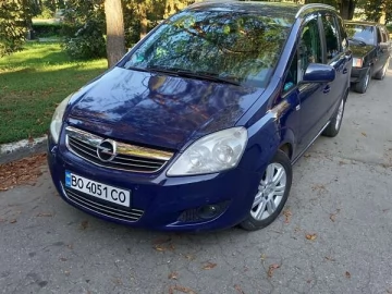 Авто Opel Zafira 2010 № 7657080