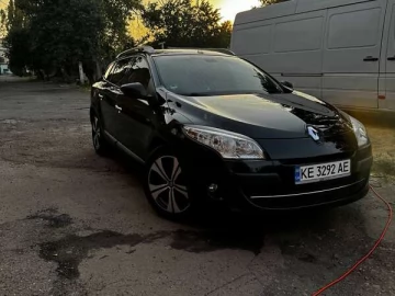 Авто Renault Megane 2011 № 7657113