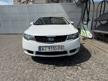 Авто KIA Cerato 2011 № 7657427