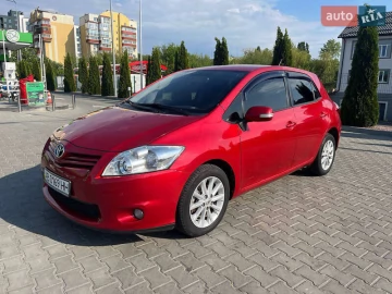 Авто Toyota Auris 2011 № 7657467