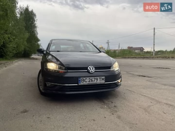 Авто Volkswagen Golf 2017 № 7657500
