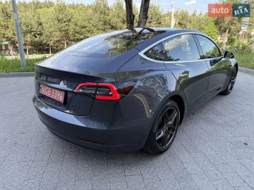 Авто Tesla Model 3 2019 № 7657558