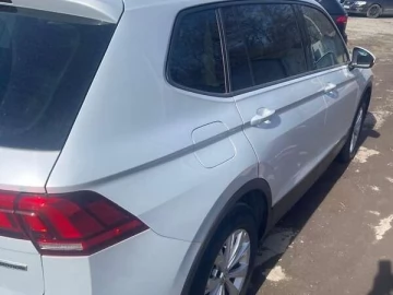 Авто Volkswagen Tiguan 2018 № 7657593
