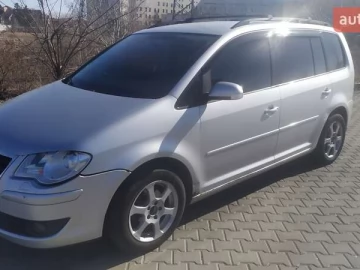 Авто Volkswagen Touran 2007 № 7657700