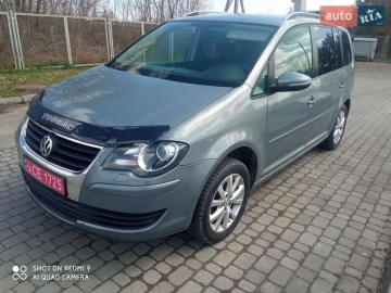 Авто Volkswagen Touran 2010 № 7657737
