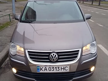 Авто Volkswagen Touran 2007 № 7657753