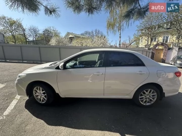 Авто Toyota Corolla 2012 № 7657813
