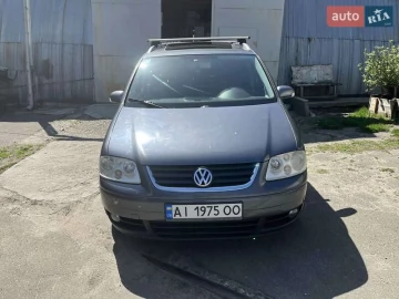 Авто Volkswagen Touran 2006 № 7658005
