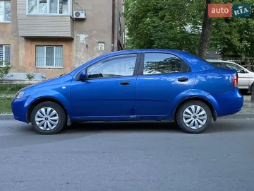 Авто Chevrolet Aveo 2006 № 7658116