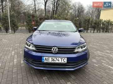 Авто Volkswagen Jetta 2012 № 7658130