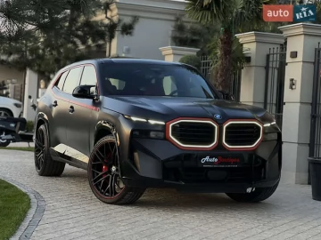 Авто BMW Xm 2023 № 7658254