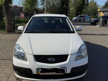 Авто KIA Rio 2009 № 7658339