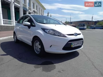 Авто Ford Fiesta 2011 № 7658345