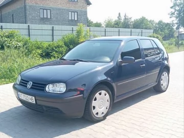 Авто Volkswagen Golf 2000 № 7658395