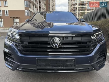 Авто Volkswagen Touareg 2023 № 7658585