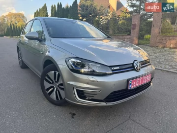 Авто Volkswagen E-Golf 2019 № 7658695