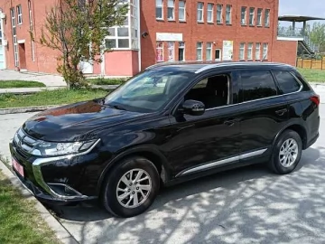 Авто Mitsubishi Outlander 2016 № 7658737