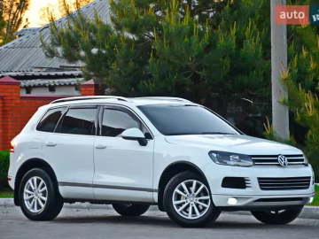 Авто Volkswagen Touareg 2014 № 7658761