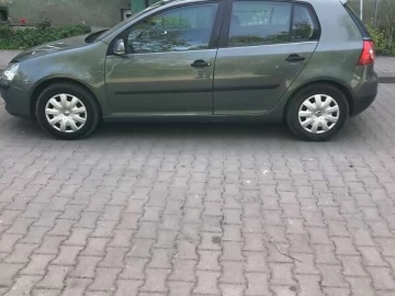 Авто Volkswagen Golf 2004 № 7658832
