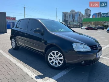 Авто Volkswagen Golf 2004 № 7658870