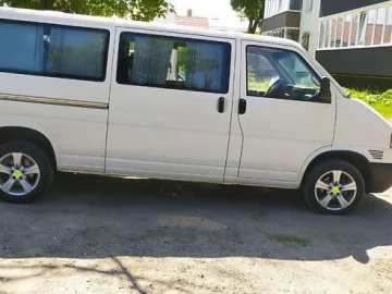Авто Volkswagen Transporter 2001 № 7658902